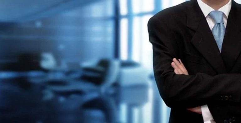 Yöneticiler kıyafetleriyle sessiz mesaj veriyor