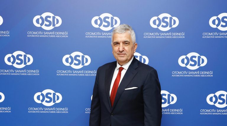 “Türk otomotiv sanayini verimlilik odağında rekabetçiliği geliştirerek ileriye taşımalıyız”