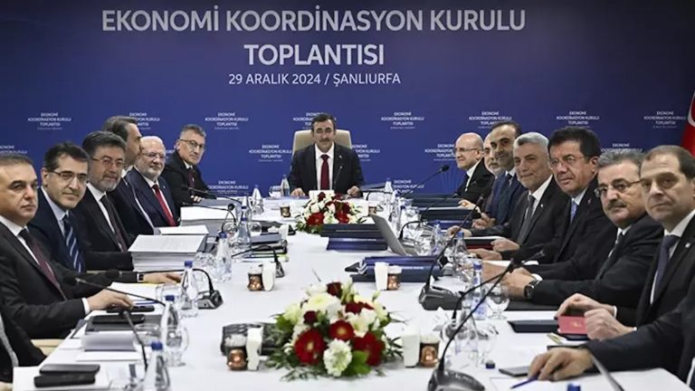 Petrol fiyatlarındaki artışın enflasyonu etkilememesi için yeni sisteme geçildi