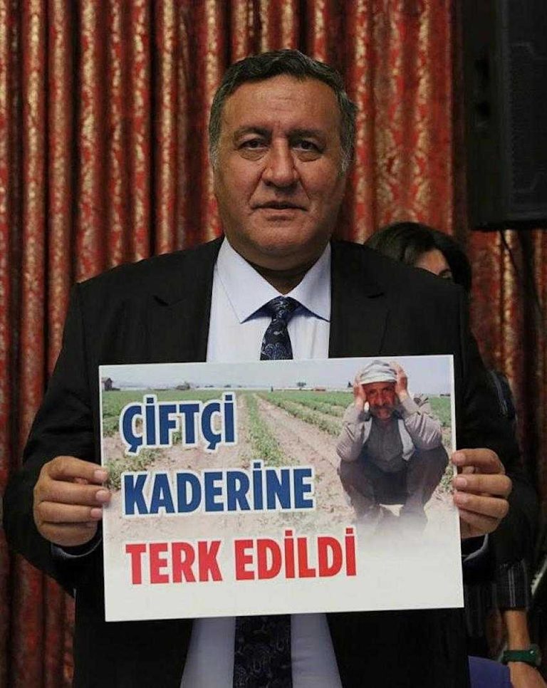 Çiftçinin elektrik çilesi: 4 yılda 75 bin abonenin şalteri indi