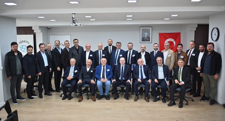 İnşaat sektörü ekonominin lokomotifi olmayı sürdürüyor