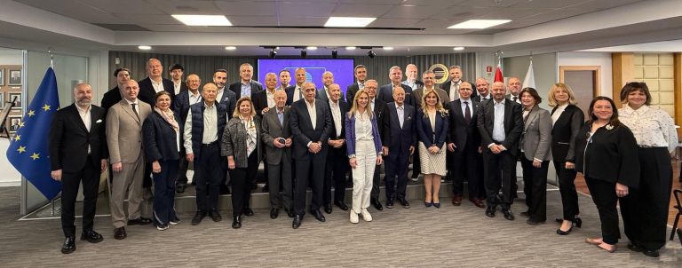 ESİAD’da “tecrübe” konuştu