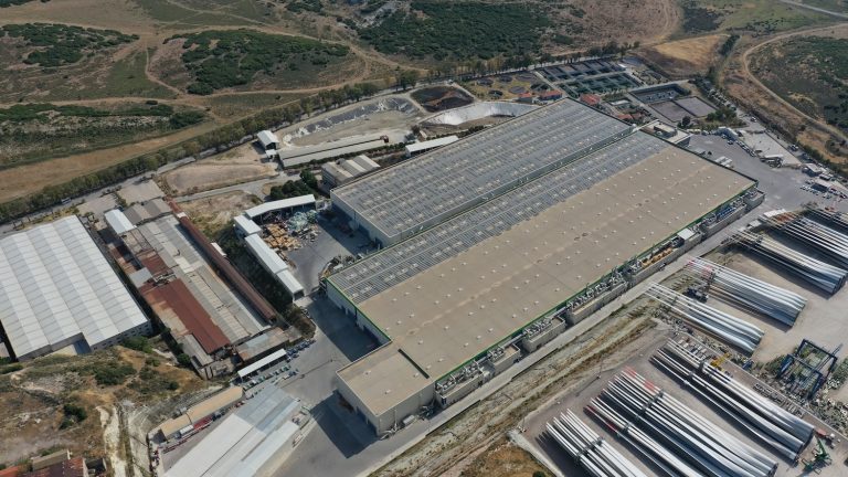 ​İzmir, rüzgâr türbini kanadı üretiminde yeniden dünya markası oluyor