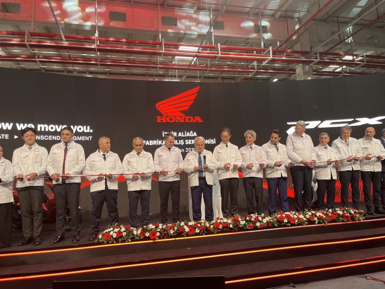 ​Honda Türkiye’den İzmir’e stratejik yatırım: Yeni motosiklet fabrikası Aliağa’da açıldı