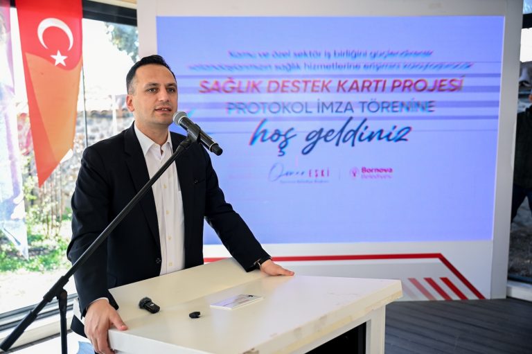 Bornova’da “Sağlık Destek Kartı” başladı