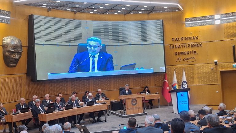 “Çocuklara değer kazandırmak toplumsal faydaya dönüşür” 