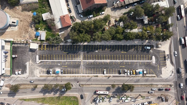 Gaziler Caddesi’nde 154 araçlık ücretsiz otopark hizmete girdi