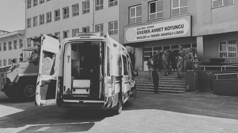 Sendika ve meslek örgütleri okul saldırıları için birleşti