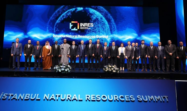 ​İstanbul’da tarihi buluşma