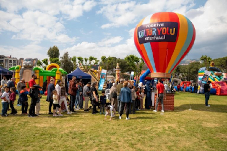 ​Aydın’da Kültür Yolu Festivali ekonomiyi hareketlendirdi