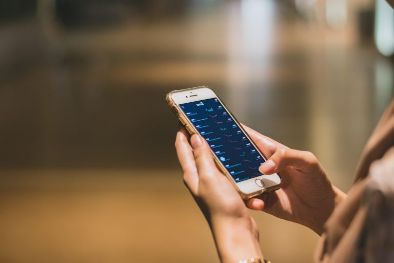 ​Her 5 TL’lik ticaretin 1 TL’si internetten yapılıyor