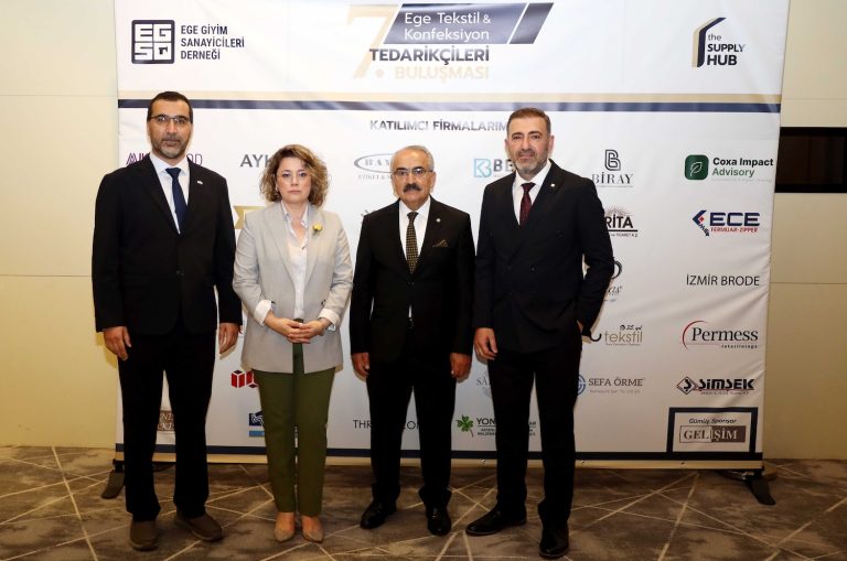 ​Hazır giyim sektöründe üretici ve tedarikçiler İzmir’de buluştu