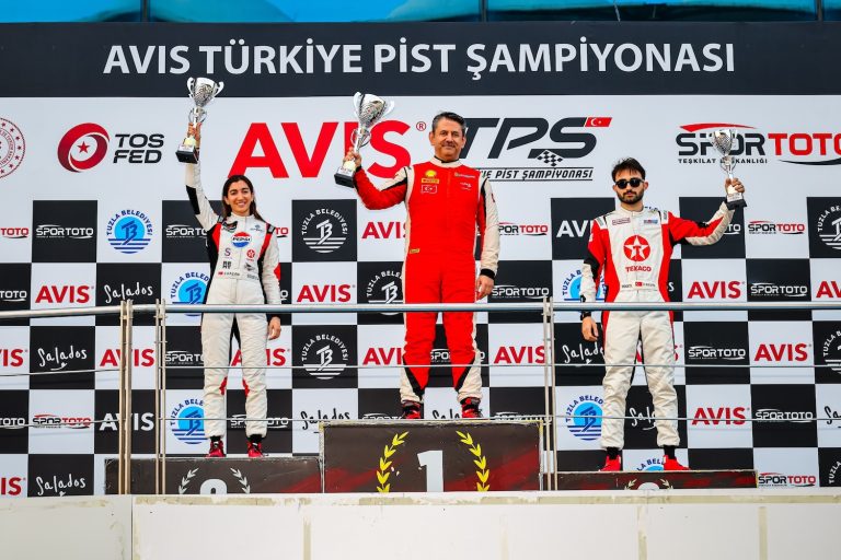​Formula 1 pistinde en hızlı turlar Seda Kaçan’dan