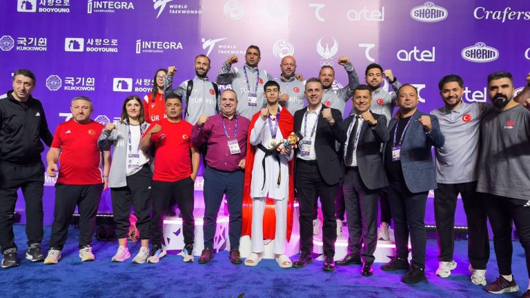 ​Kemalpaşa, tekvandoda 17 milli sporcu yetiştirdi