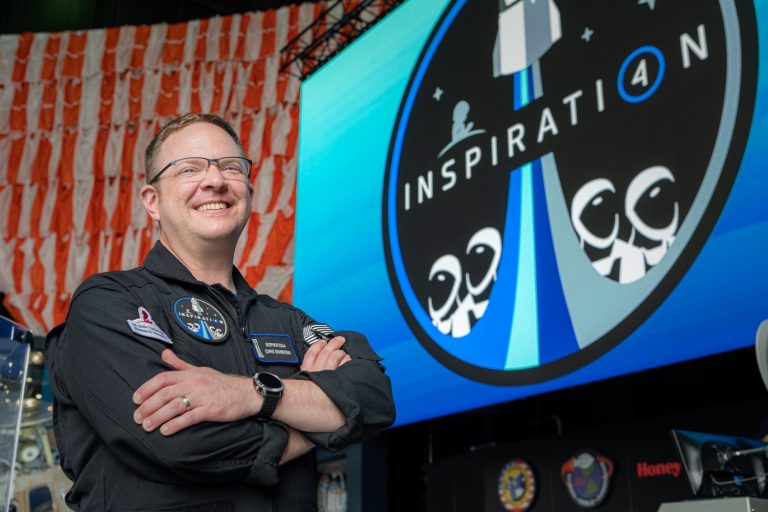 SpaceX astronotu Sembroski İzmir’de uzay meraklılarıyla buluşuyor