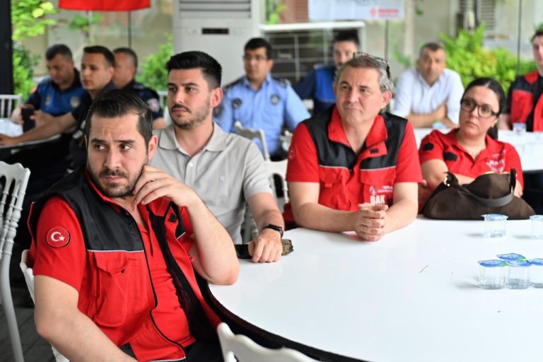 Afetle mücadelede en güçlü silah bilinçli olmak