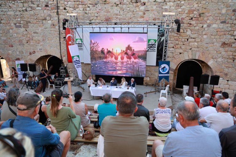 Foça’da körfezin geleceği konuşuldu