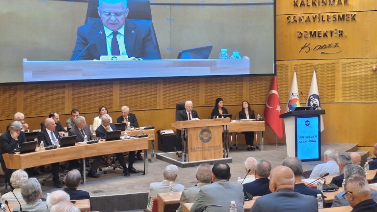 Gökçüoğlu, EBSO Meclis Başkanlığı’nı devredecek