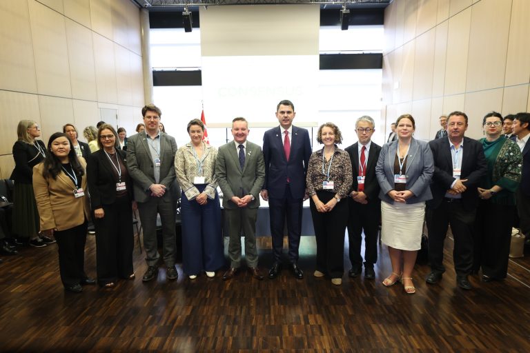 COP31 Başkanı Kurum, Bonn’da ‘COP31 Ev Sahibi Ülke Anlaşması’nı imzaladı