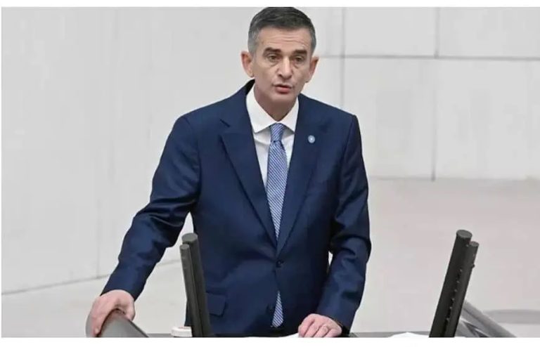 CHP Milletvekili Dikbayır istifa etti