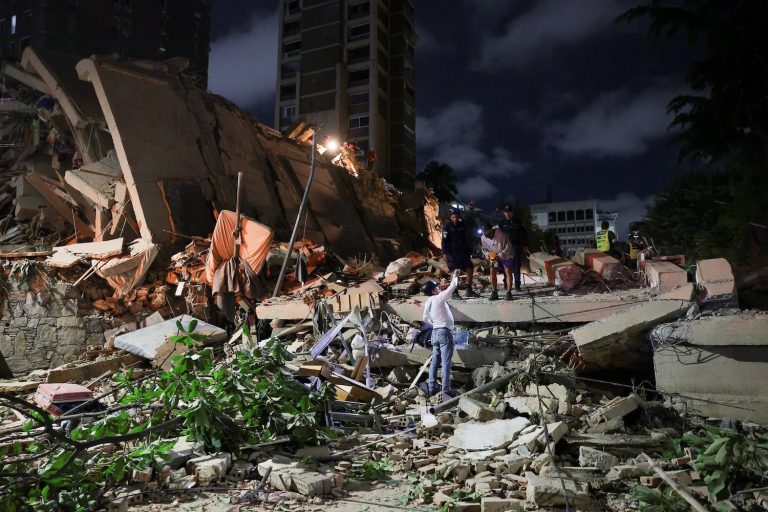 Türkiye depremden etkilenen Venezuela’ya yardıma koşuyor