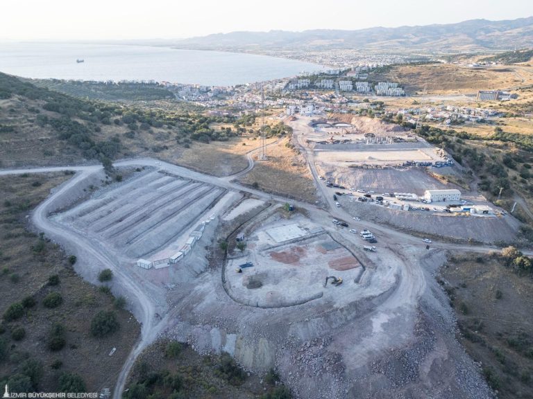 Dikili’ye modern hayvan bakımevi