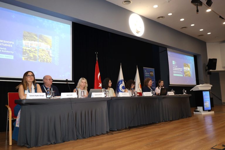 Küresel sorunlara İzmir’den ortak akıl