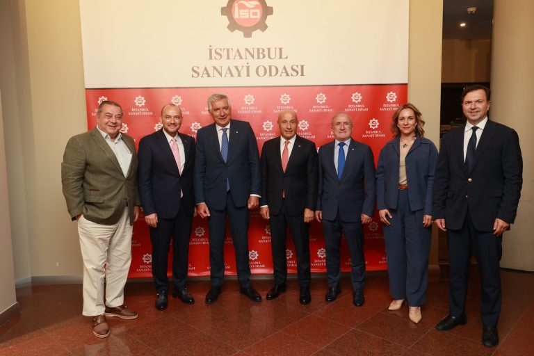 Erken sanayisizleşme riski üretim birikimini tehdit ediyor
