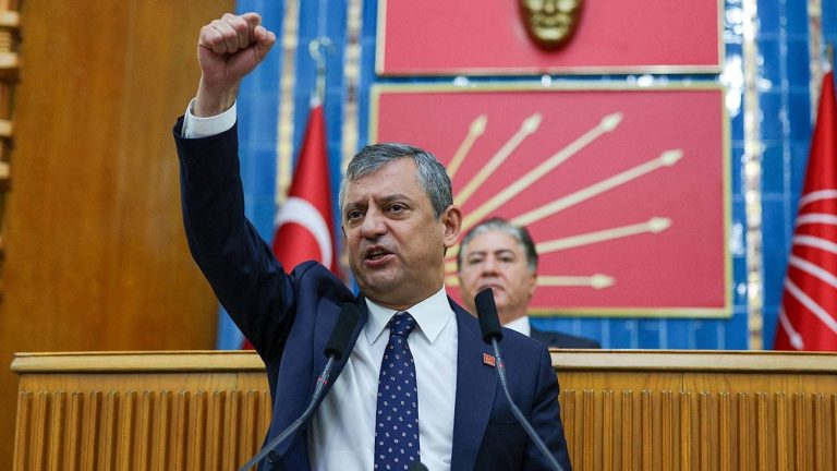 Özgür Özel ‘yeni parti’ kuracağını açıkladı