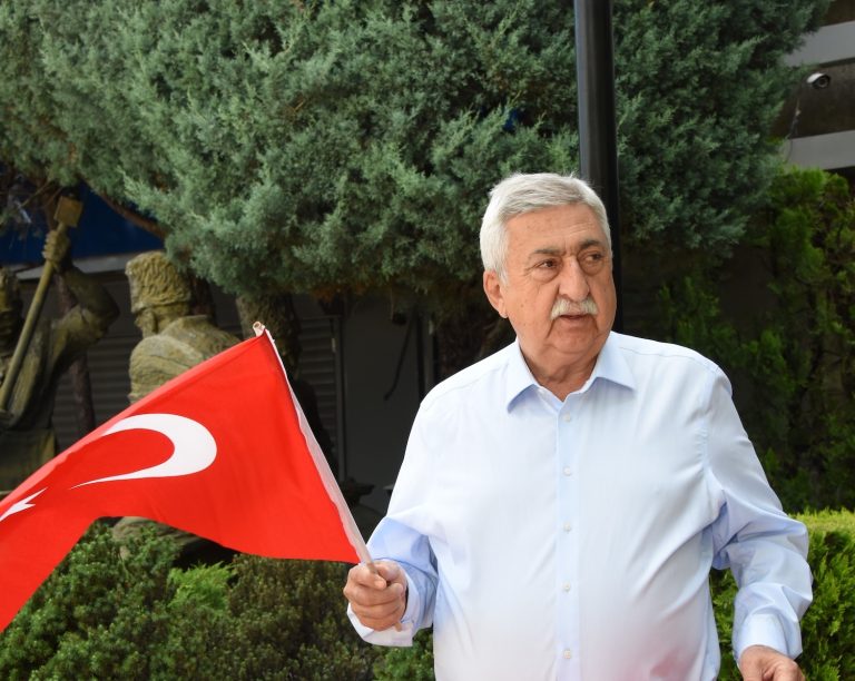Palandöken: 15 Temmuz, milli iradeye sahip çıkmanın simgesi
