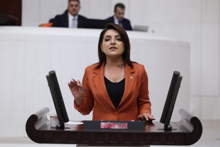 Türkiye’de her gün 28 bin yeni icra dosyası açılıyor