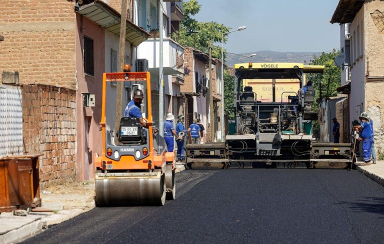 2 milyar TL’lik yatırımla İzmir yollarında büyük yenileme