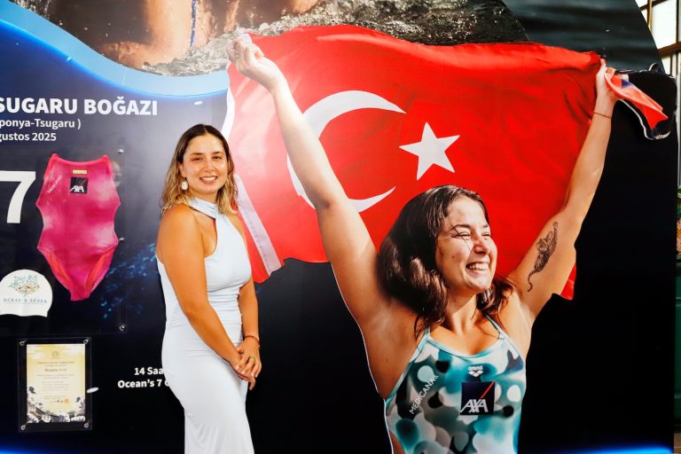 Bengisu Avcı’nın Ocean’s 7 yolculuğu belgesel oldu