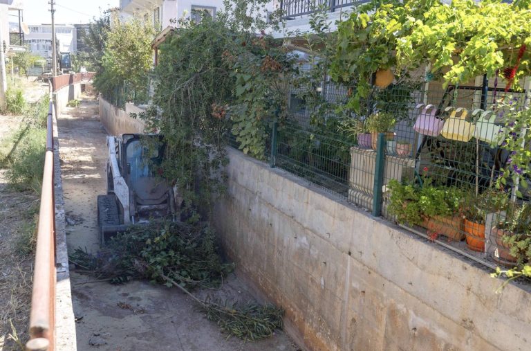 İZSU’dan kıyı ilçelerinde sel ve taşkına önlem