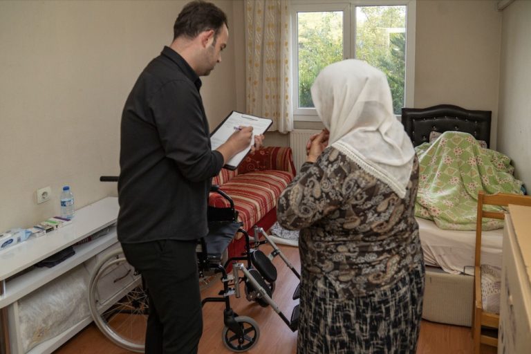 Büyükşehir’in medikal malzeme başvurularında dijital dönem