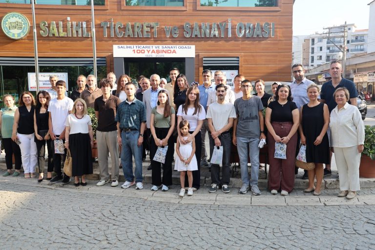 Sınavlarda derece yapanlara Salihli TSO’dan ödül