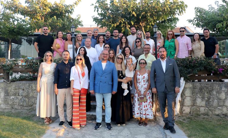 TÜGİAD Ege Şubesi’nden Çeşme sakızına destek