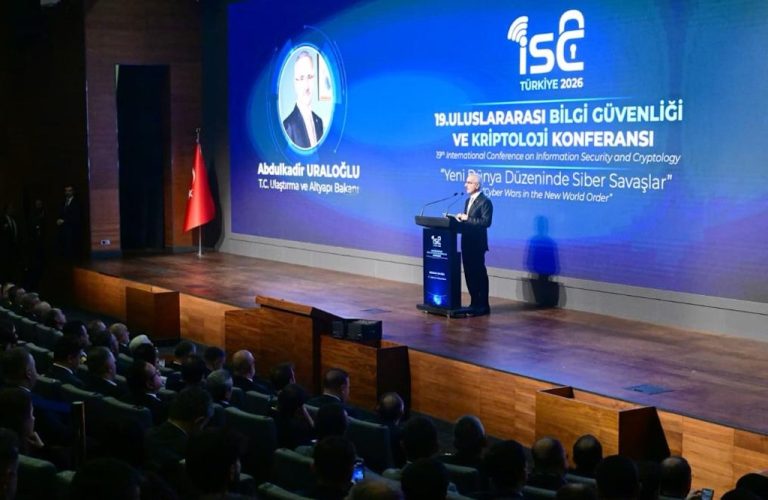 TÜRKSAT 3 kat daha fazla veri depolayacak